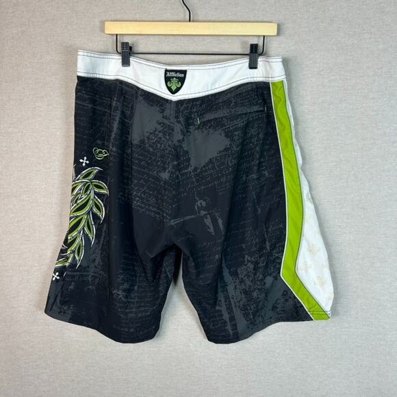Affliction Mens Y2K Board Shorts Size 36 Grunge Goth Skater Punk Swim Trunks - Picture 5 of 13